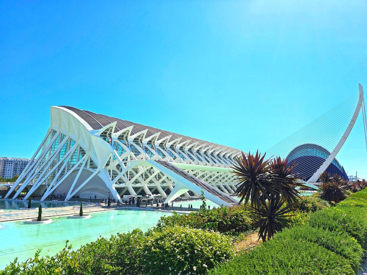Apartamentos Las Ciencias B Valencia Buitenkant foto